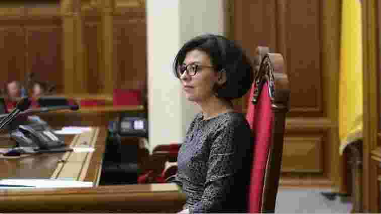 Віце-спікерка ВРУ змусила депутата під час виступу перейти з російської мови на українську