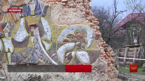 Селян обурило знесення цегляних зупинок громадського транспорту у Наварії