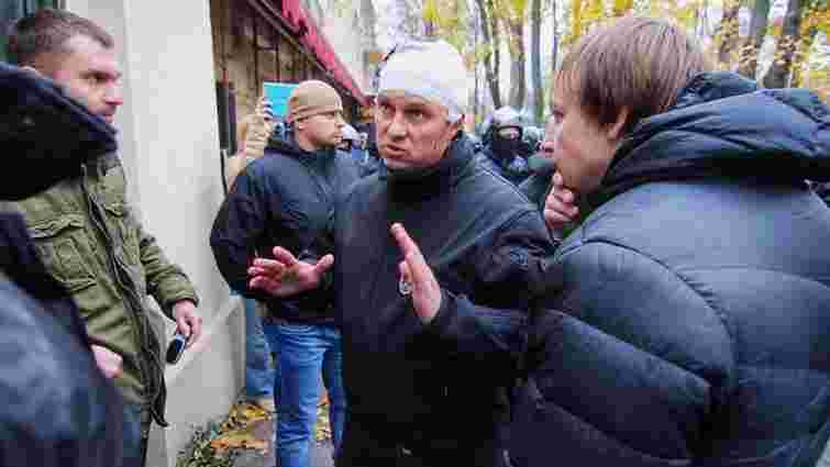 Під час акції протесту в центрі Одеси начальнику обласної поліції каменем розбили голову