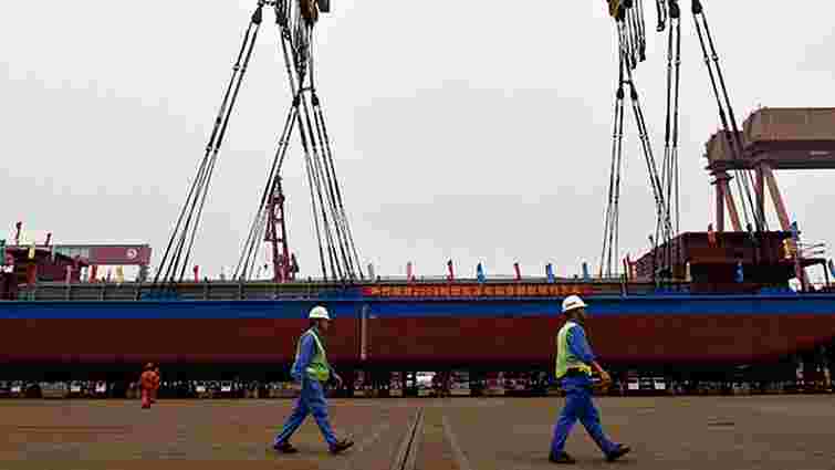 У Китаї почалися випробування першого повністю електричного вантажного судна
