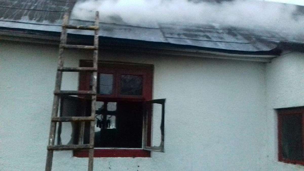 Внаслідок пожежі у Буському районі дворічна дитина отримала опіки