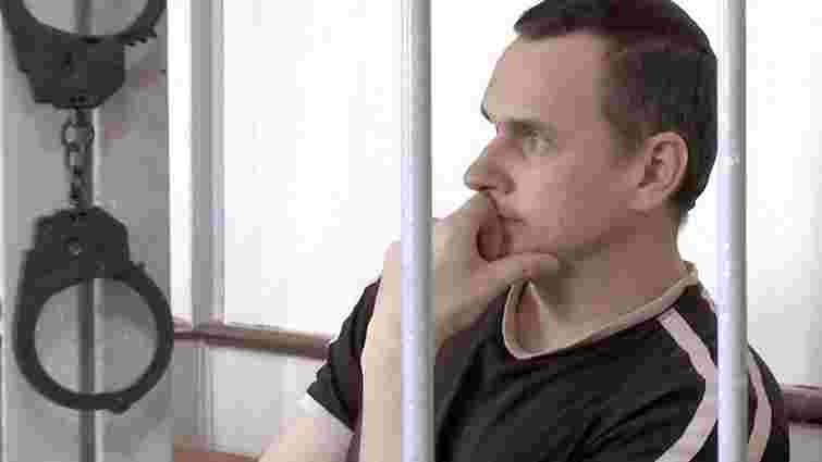Французькі митці закликали звільнити Олега Сенцова
