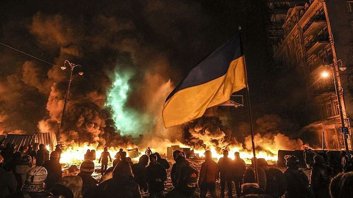 Петро Порошенко підписав закон про надання майданівцям статусу учасників бойових дій