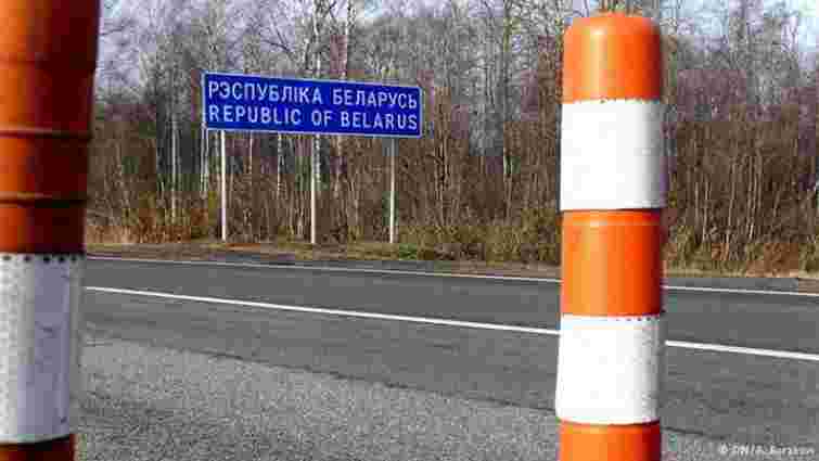 Білоруські прикордонники відпустили одного з трьох затриманих українців