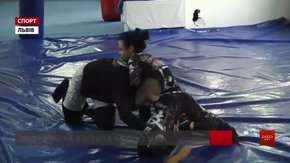 Олена Овчиннікова готується до бою з ММА проти колумбійки Алехандри Лари