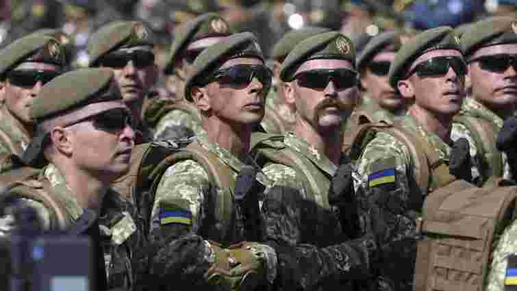 Українським військовим дозволили носити вуса і бороди