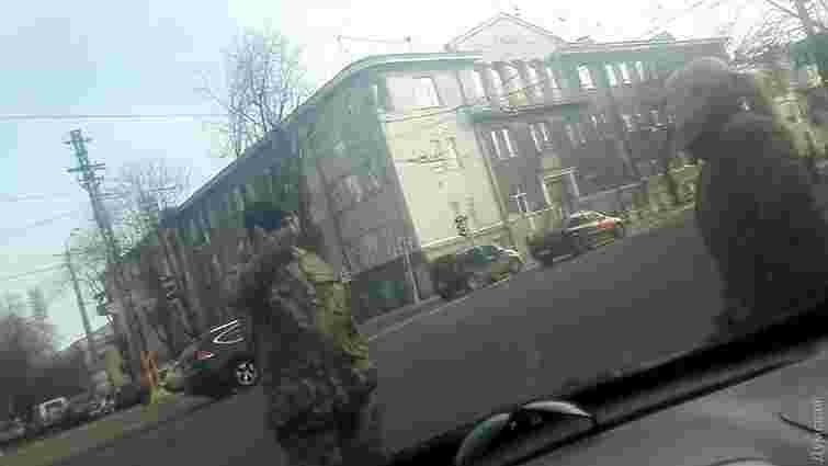 В Одесі офіцери намагалися забрати студента до військкомату прямо під час занять