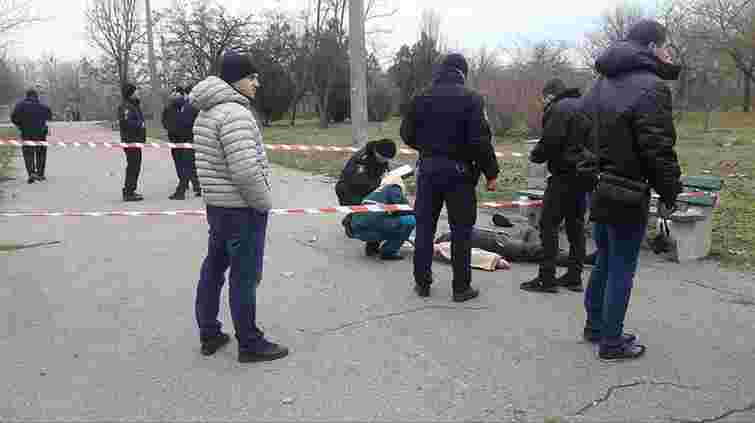 У парку Миколаєва застрелився 75-річний пенсіонер