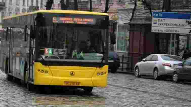 На двох автобусних маршрутах із Винників до Львова відбудуться зміни