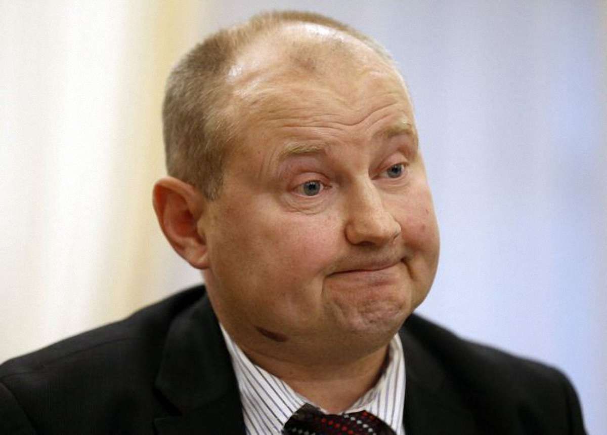 Суддю-втікача Миколу Чауса звільнили з роботи за прогули