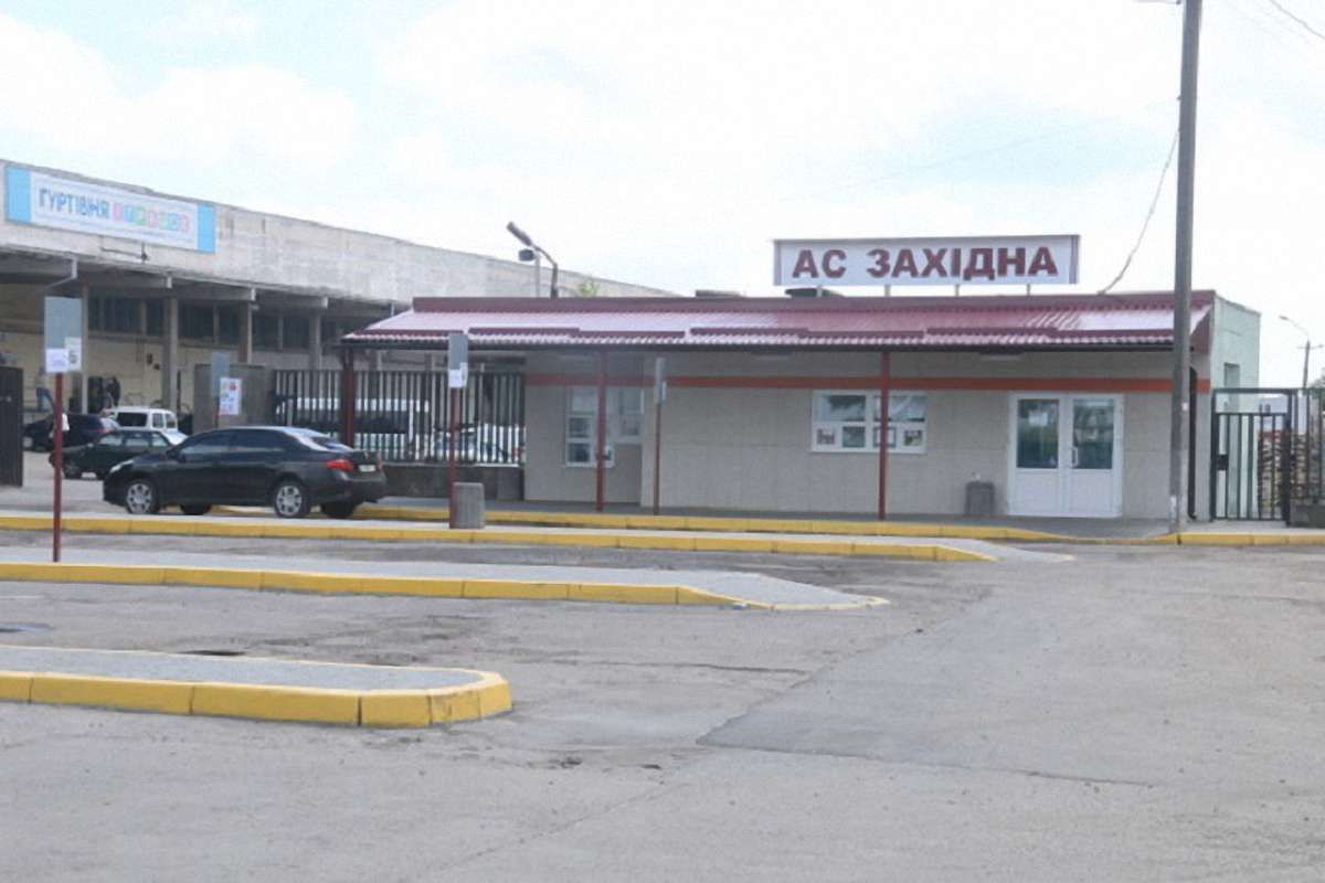 Власники двох приміських автостанцій у Львові оскаржили заборону їх діяльності у суді