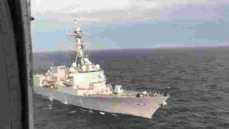 ВМС України провели спільні тренування з американським есмінцем у Чорному морі