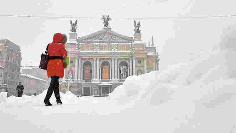 Україні на найближчі дні прогнозують мокрий сніг та ожеледь 