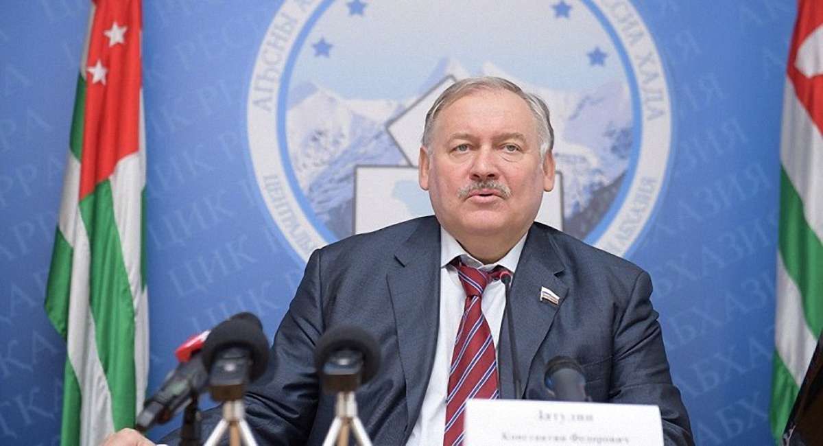 Суд дозволив заочний суд над російським депутатом Костянтином Затуліним
