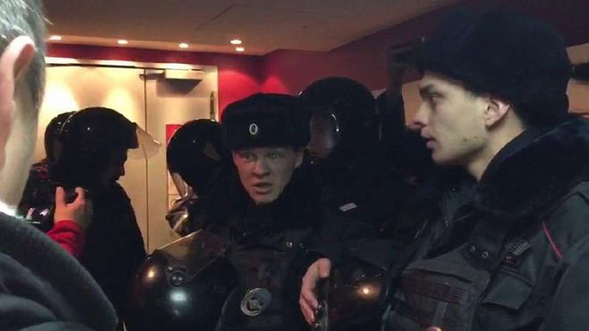 У Москві зірвали показ фільму про війну на Донбасі