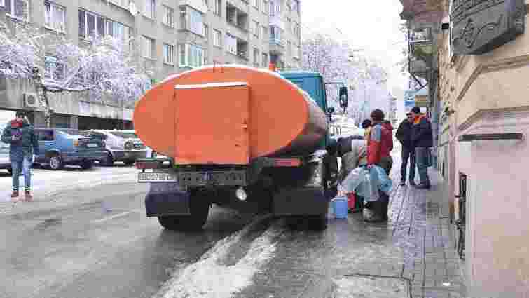 80% мешканців Личаківського району отримують воду після аварії на водогоні