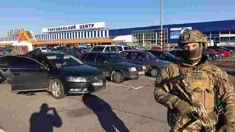 СБУ затримала осіб, що торгували системами для електронного зламування авто у Львові
