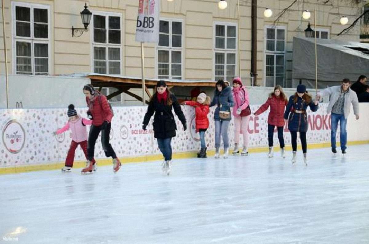Львівські школярі матимуть три тижні зимових канікул