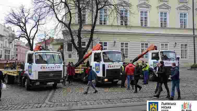 У Львові розпочнуться рейди евакуаторів проти порушників правил паркування