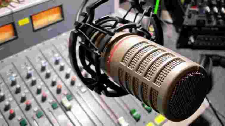 Чотири радіостанції не дотримуватимуться квоти про 60% ефіру українською мовою