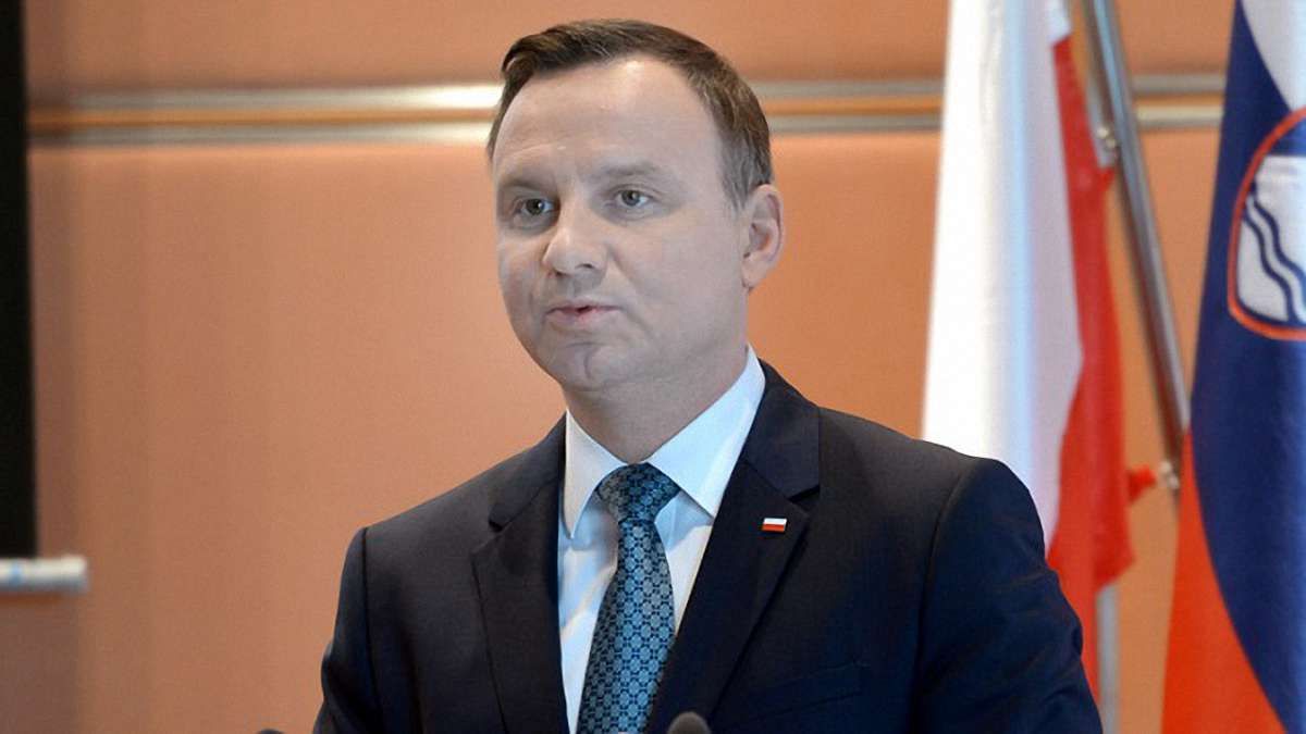 Анджей Дуда розповів, за яких умов Польща готова відновити українські пам’ятники
