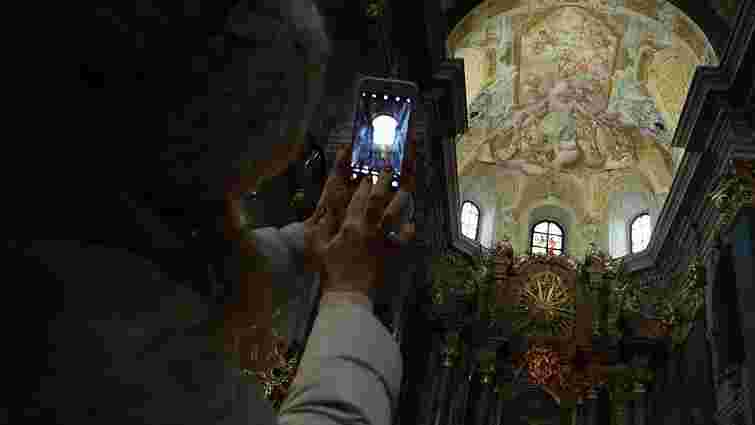 У Гарнізонному храмі Львові відкрили відреставровані фрески XVIII століття