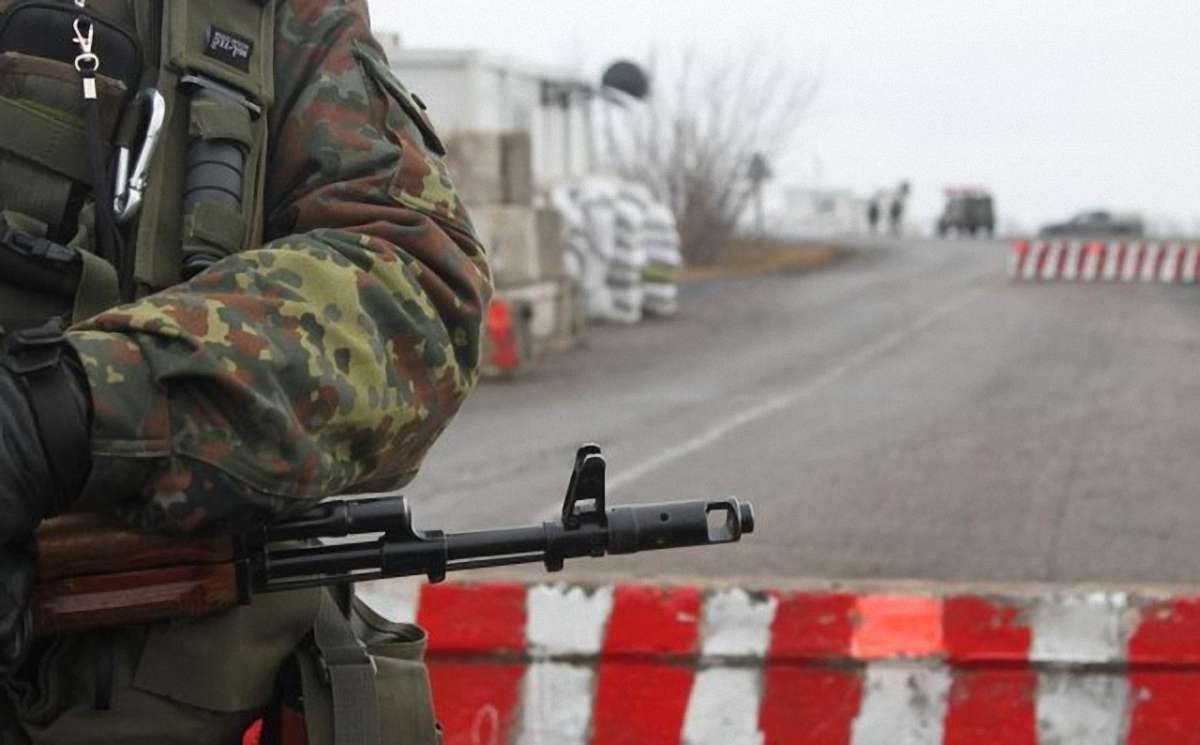 На адмінкордоні з Кримом з'являться блокпости як на Донбасі