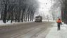 Через сильний снігопад у Львові всю ніч працюватимуть піскосії, трактори та грейдери