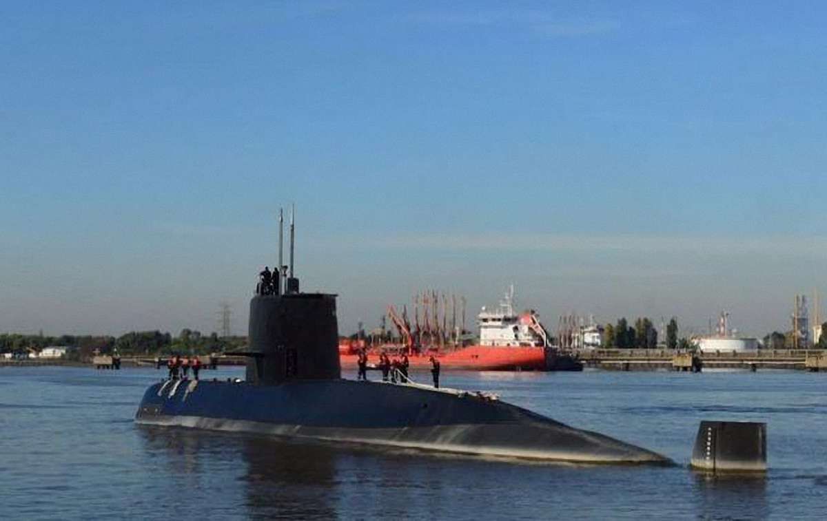 Після зникнення військової субмарини в Аргентині звільнили адмірала, командувача флотом