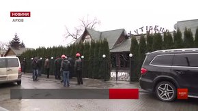 Незаконний ресторан у Львові від демонтажу захищають судді