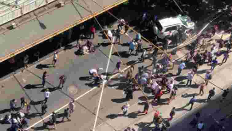 У Мельбурні автомобіль в'їхав в натовп пішоходів, 19 людей постраждали