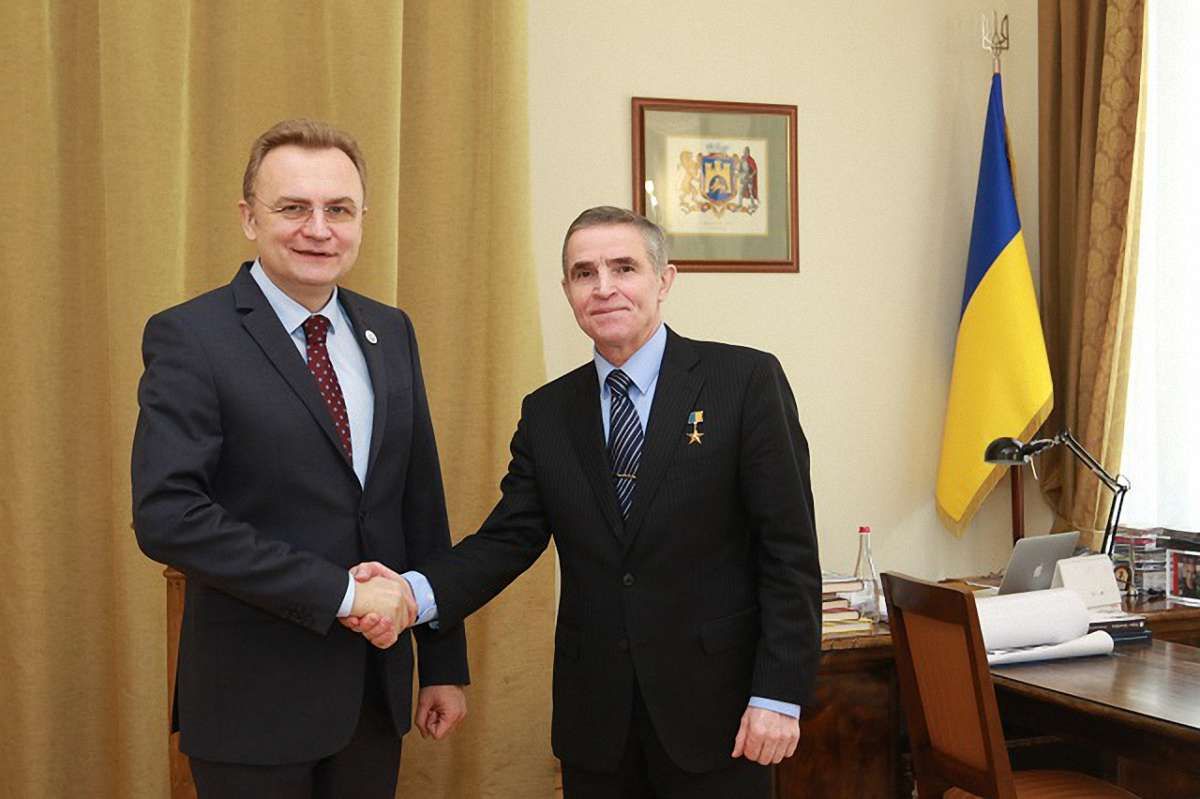 Міський голова Львова зустрівся з астронавтом Леонідом Каденюком