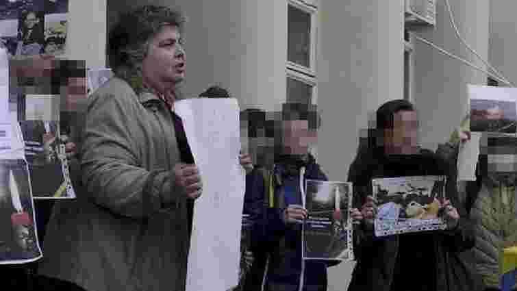 Українку в Криму засудили до двох років умовно за дописи в соцмережах