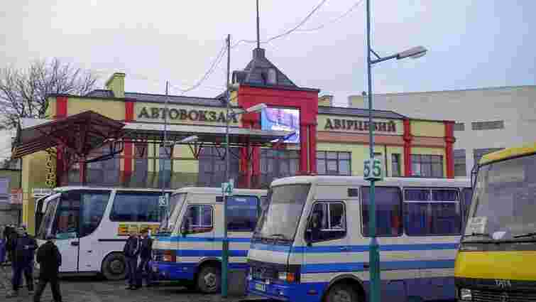 На Львівщині тарифи на проїзд у приміських та міжміських автобусах переглянуть у січні