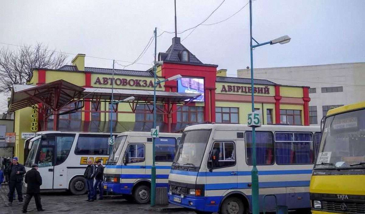 На Львівщині тарифи на проїзд у приміських та міжміських автобусах переглянуть у січні