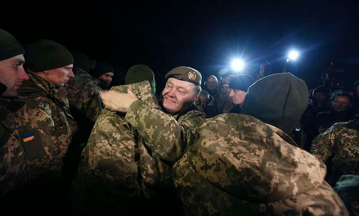 Порошенко заявив, що громадян РФ обміняють тільки на українців з російських тюрем