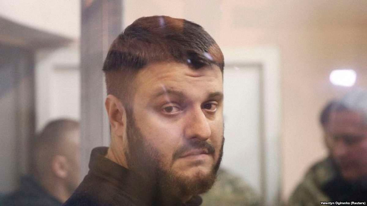 САП і НАБУ дозволили сину Авакова зустріти Новий рік у Італії
