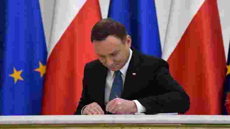 Президент Польщі схвалив будівництво стіни на кордоні з Україною і Білоруссю через АЧС