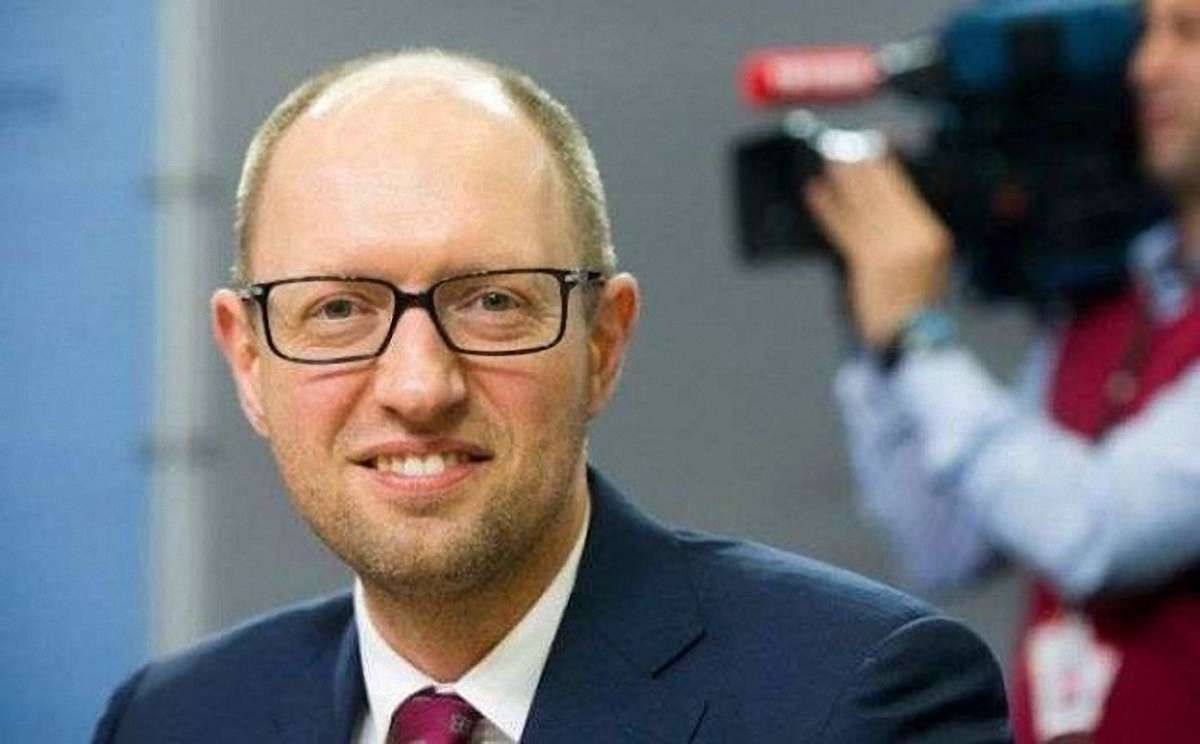 Арсеній Яценюк продав свою частку телеканалу «Еспресо» за майже $1,5 млн 