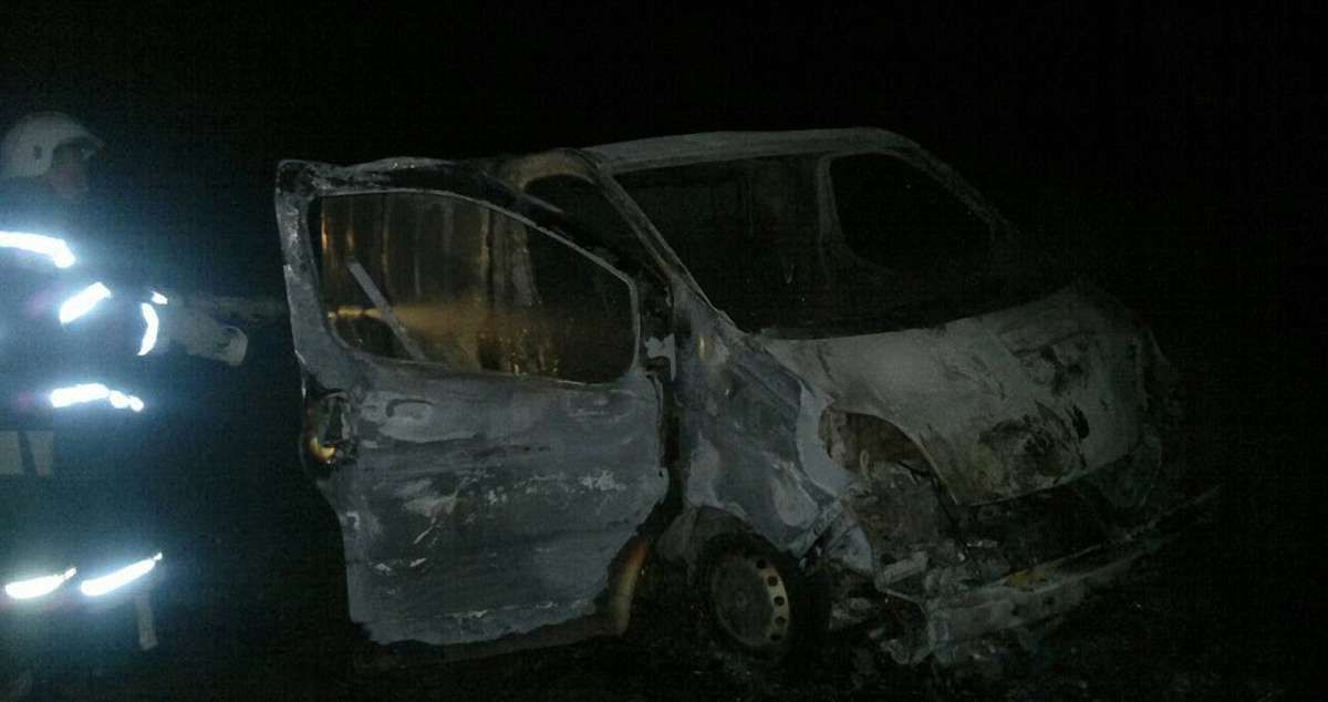 Коло Свіржа знайшли спалений мікроавтобус з тілом його власника