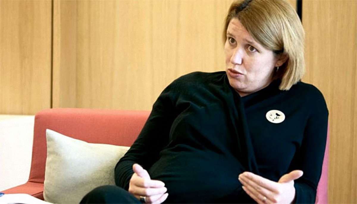 Посол Великобританії пояснила, чому її країна не планує послаблювати візовий режим з Україною