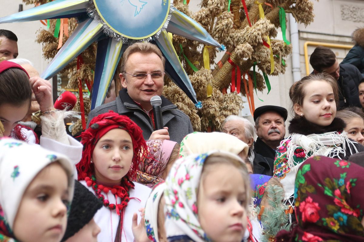 Мер Львова Андрій Садовий привітав українців з Різдвом Христовим