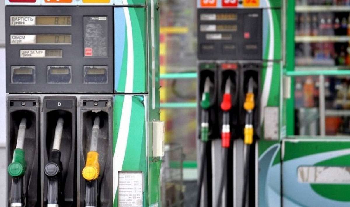 В Україні заборонили продаж бензину та дизпалива стандарту Євро-4 