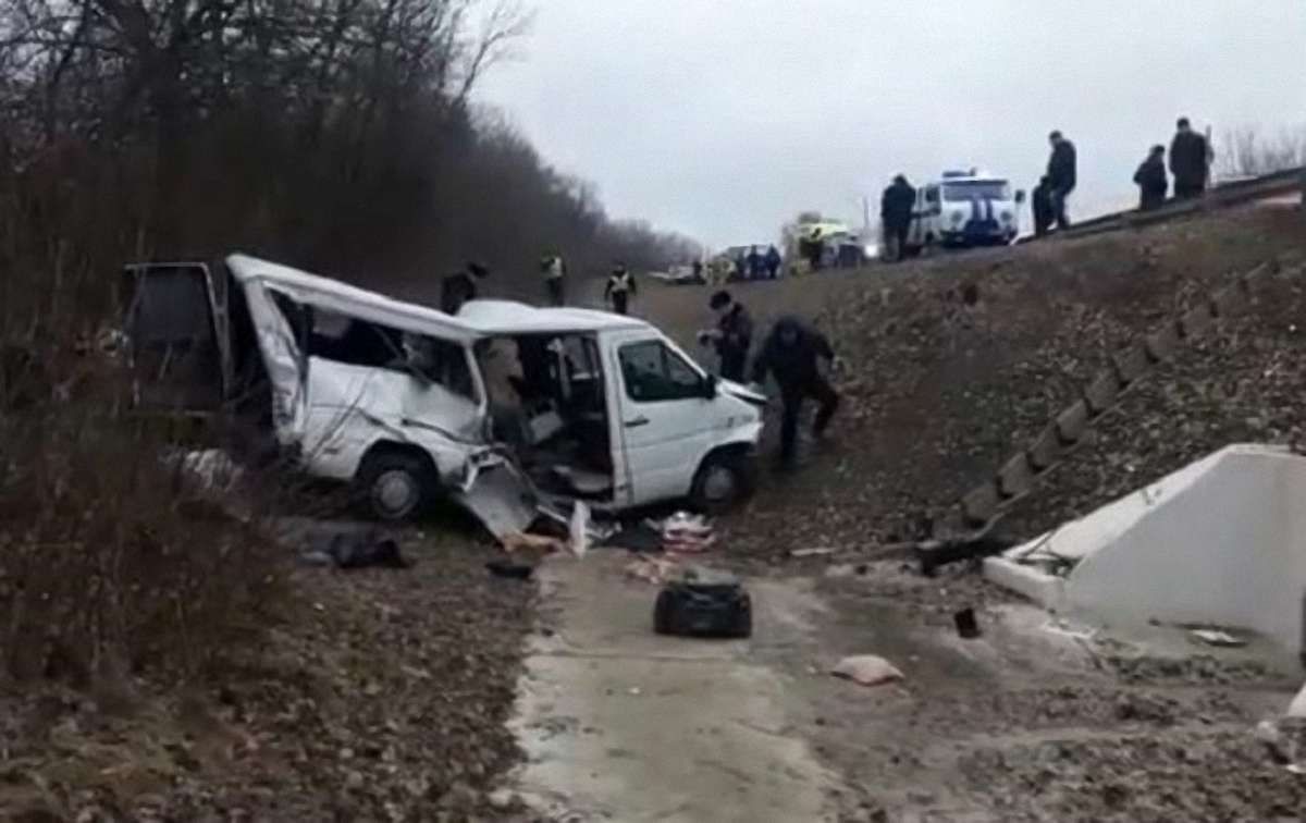 В Росії у ДТП загинули троє українців