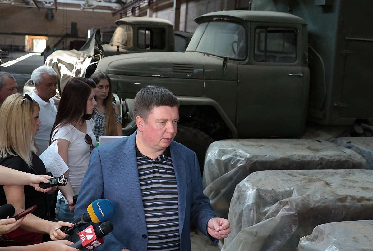Підозрюваним у справі Львівського бронетанкового заводу продовжили запобіжний захід