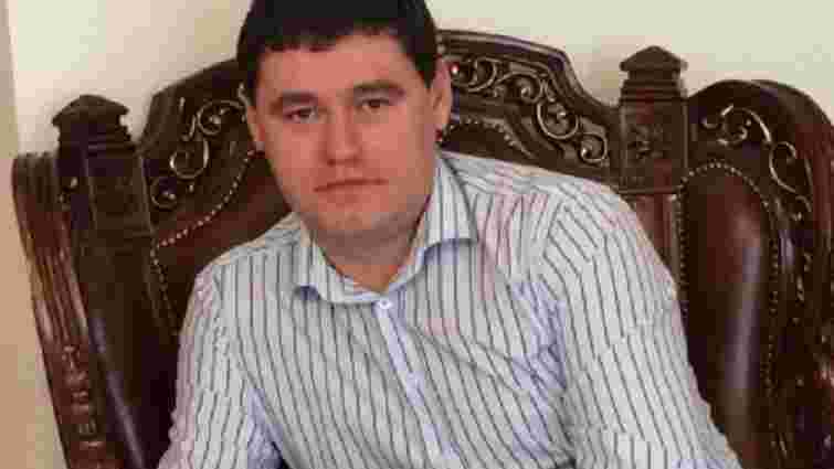 Підозрюваний у хабарі в $500 тис. одеський депутат втік від спецназу НАБУ