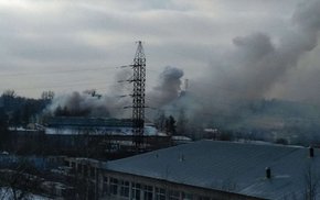 У Львові горіли склади з лакофарбовими виробами
