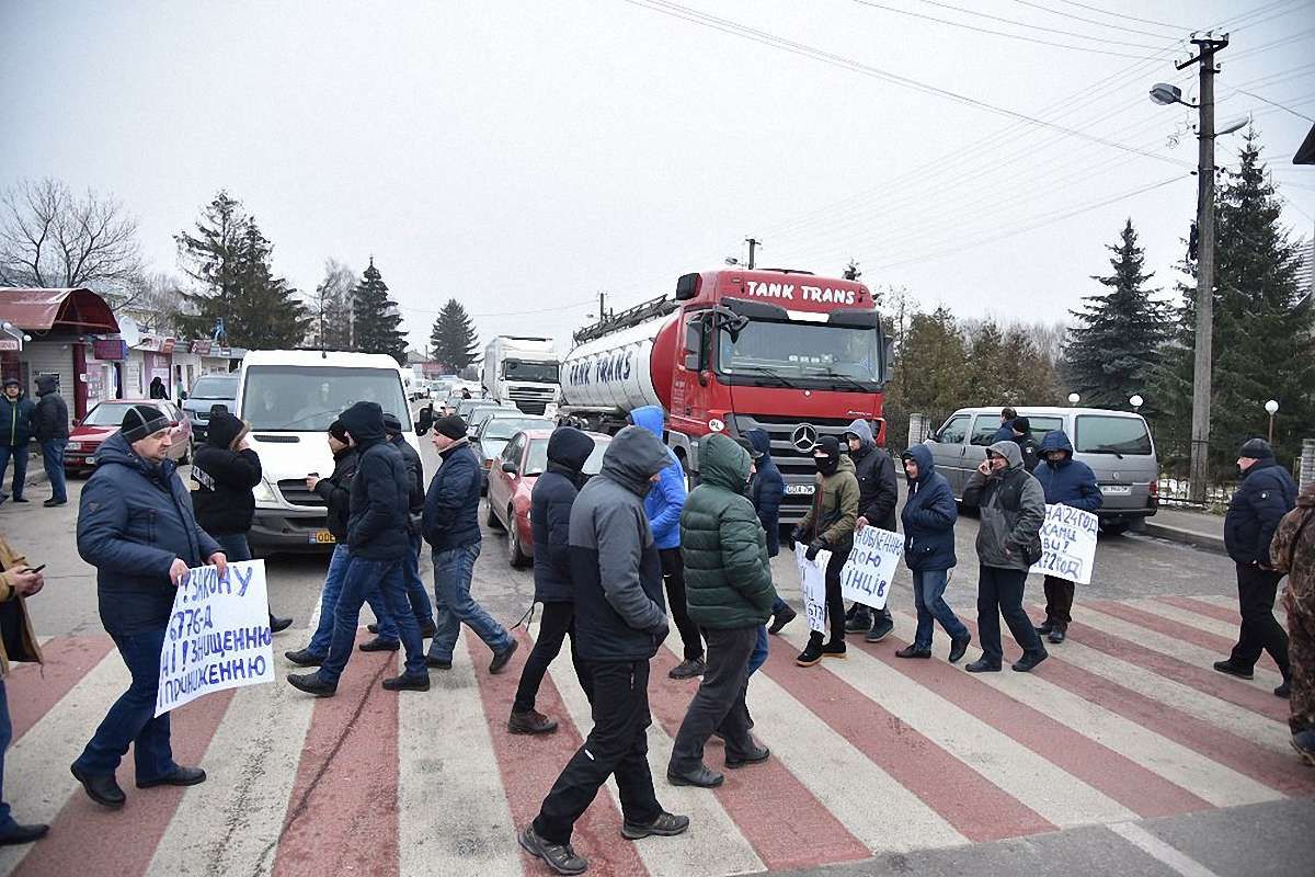 У ВР допустили можливість скасування обмежень на безмитне ввезення товарів