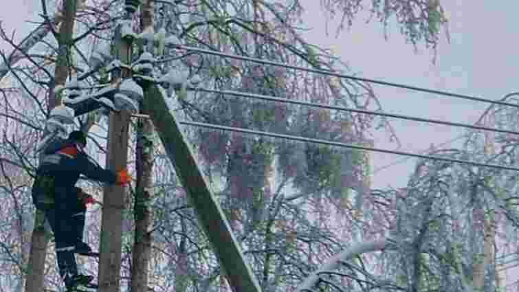 Через негоду в Україні без електрики лишаються 294 населені пункти