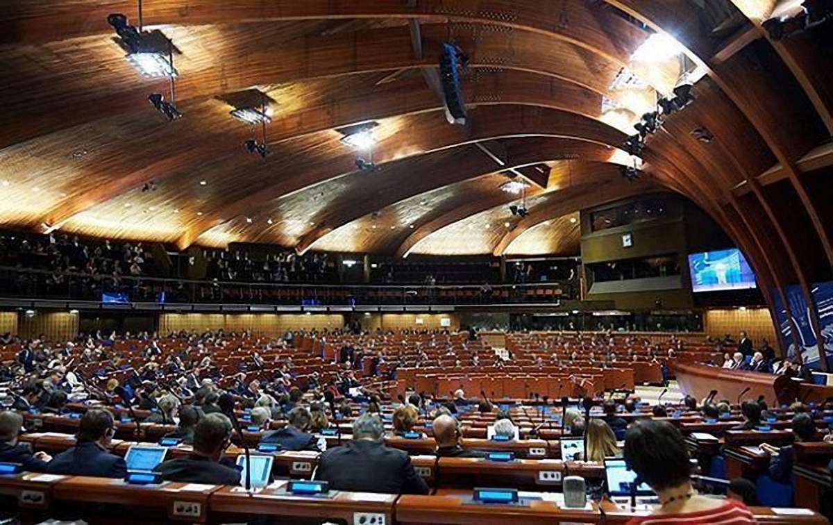 ПАРЄ ухвалила резолюцію про мови нацменшин без згадки про Україну
